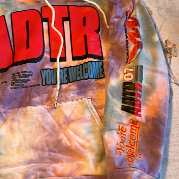 A Day to Remember Sweatshirt Size Small Tie Dye - Picture 3 of 4